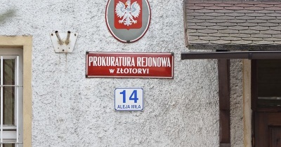 Akt oskarżenia w sprawie oszukańczej zrzutki