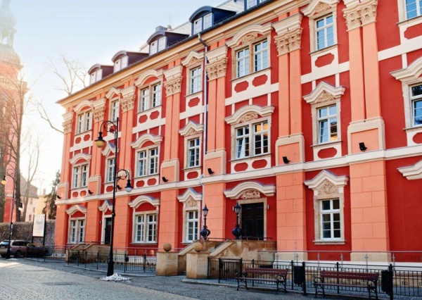 Górnicy Polskiej Miedzi rehabilitują się  w Cieplicach