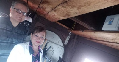 Zegar na prochowickim ratuszu znów odmierza czas