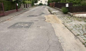 Mieszkańcy mają dość dziur i nierówności. Ulica Słoneczna doczeka się napraw?