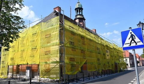 Trwa remont Ratusza (FOTO)