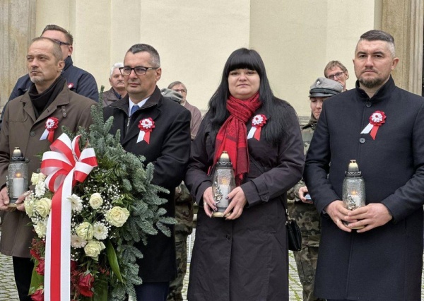 Legnickie Pole w 107.rocznicę Niepodległej Polski(FOTO)