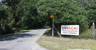 Kolejna powiatowa droga wstydu