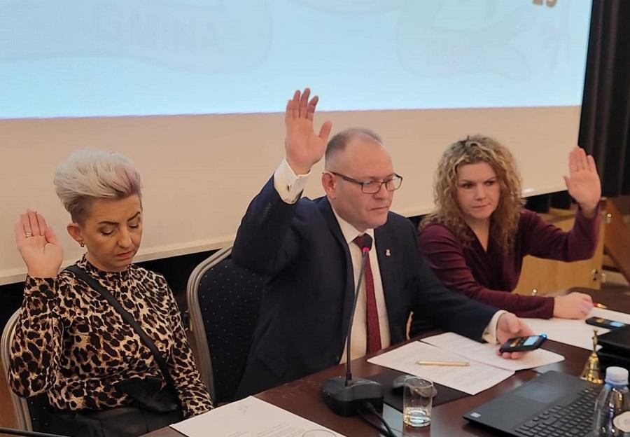 Proinwestycyjny budżet gminy Męcinka uchwalony jednomyślnie