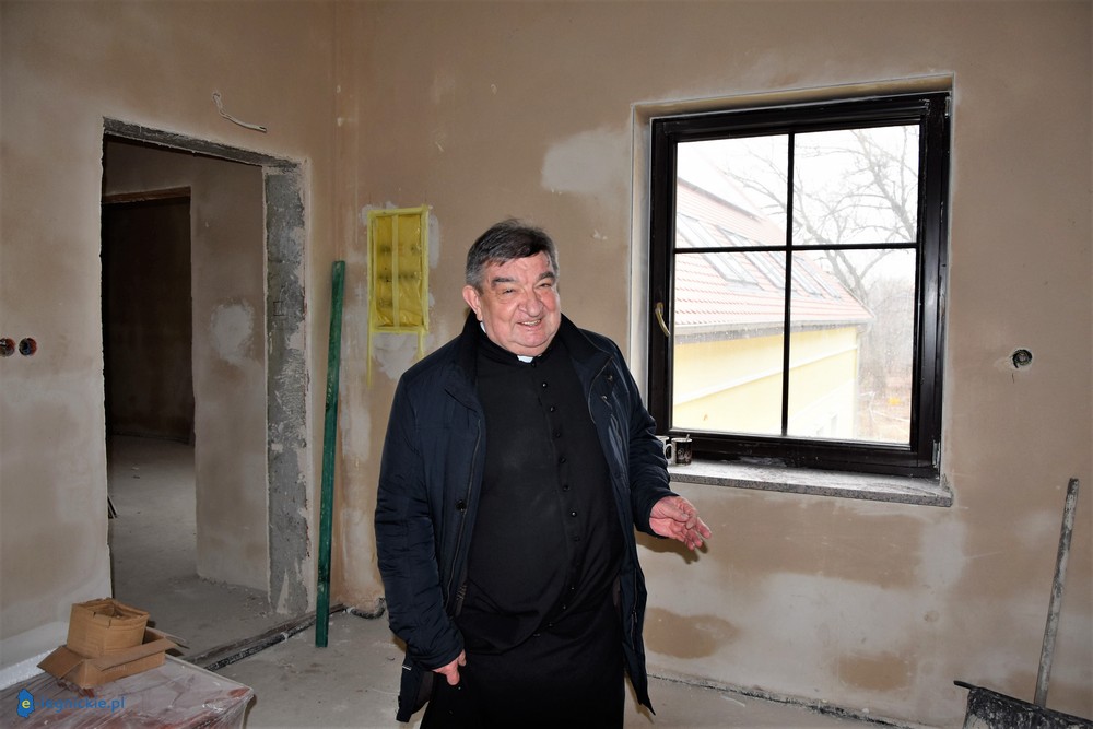 Dobre Serce, hotel, lokalna TV. Rośnie "imperium" księdza Gacka (FOTO)