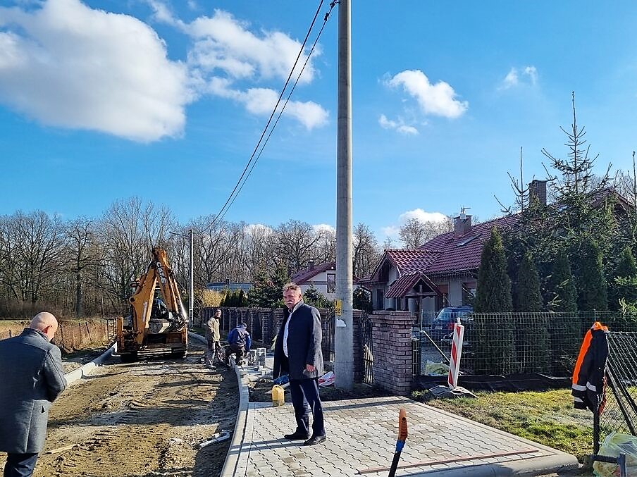 Przebudowa drogi gminnej (FOTO)