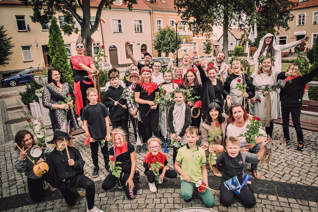 Natura w Chobieni gra (FOTO)