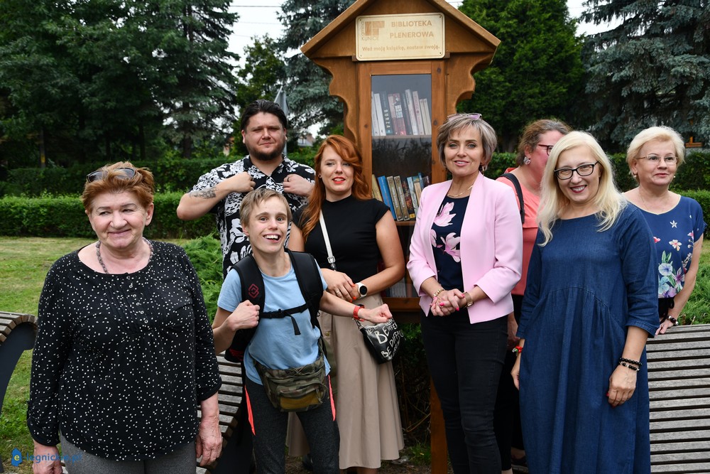 Biblioteka nad jeziorem (FOTO)