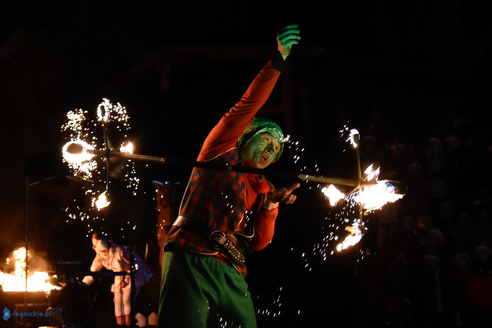 Fire show na Grodźcu (FOTO)