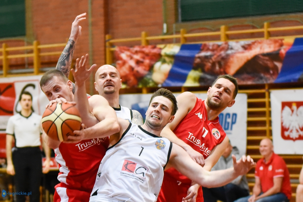 Basket nie zatrzymał Kobierzyc (FOTO)