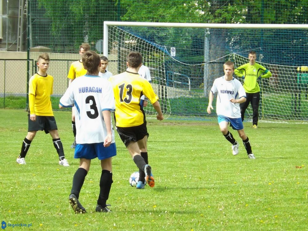Transferowa karuzela w A-klasie