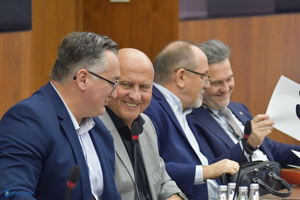 Od dzisiaj nowa rada nadzorcza KGHM jest większa. Akcjonariusze wybrali wszystkich kandydatów