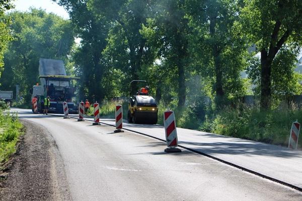 Postępują prace przy przebudowie ul. Złotoryjskiej