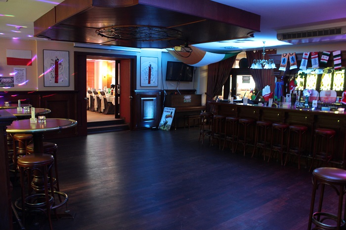 qubus legnica irish pub