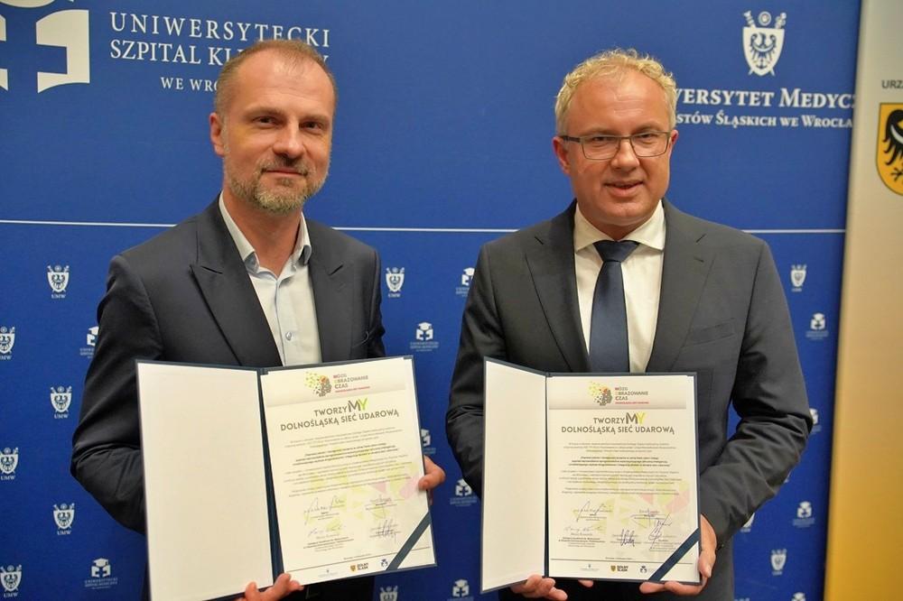 Rewolucja w leczeniu udarów na Dolnym Śląsku! AI wspiera lekarzy