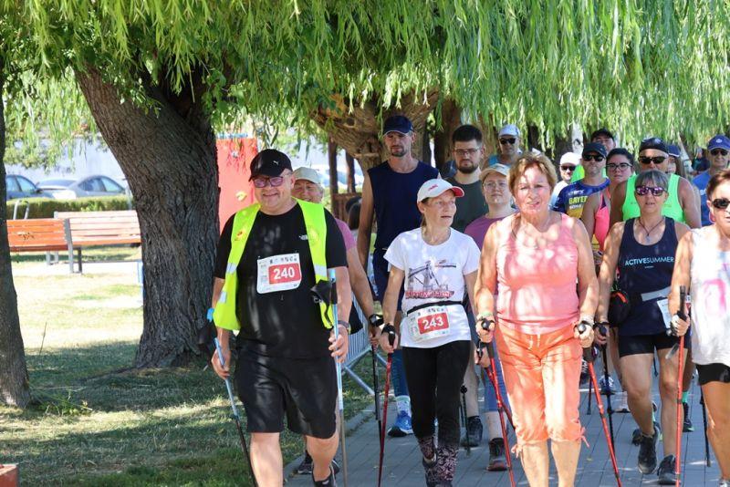 Festiwal Nordic Walking dotarł do Kunic (FOTO)