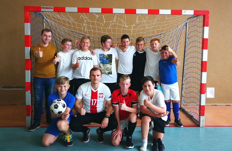 Trenują z mistrzami sportu