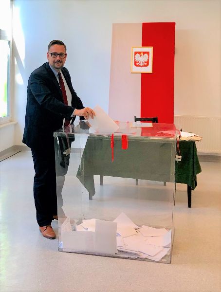 PiS zgniótł konkurencję