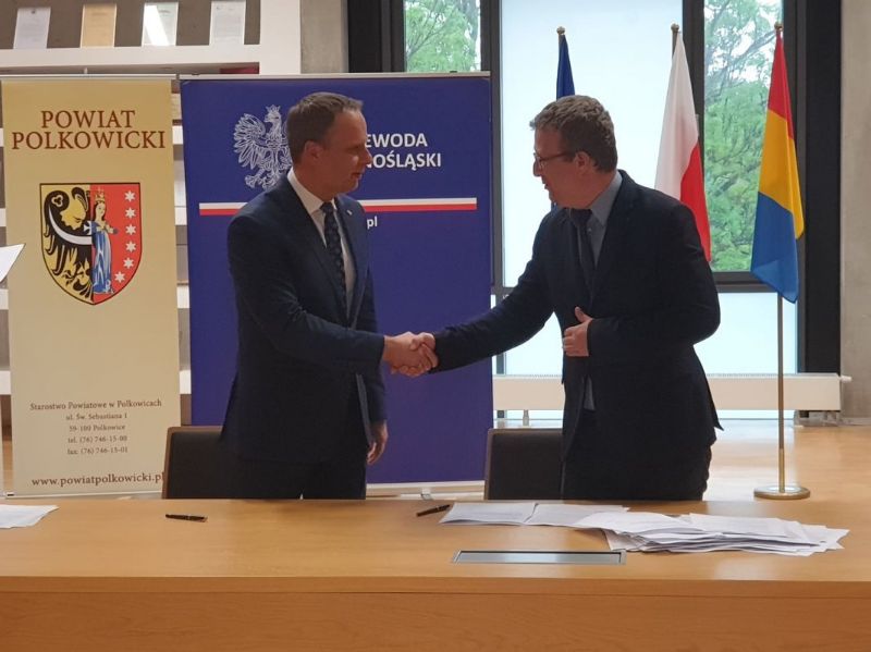Dostali pieniądze na remonty kolejnych dróg