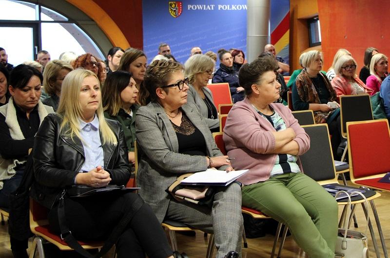 przemoc to nie tabu