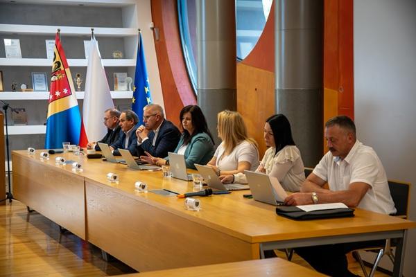 sesja absolutorium powiat polkowicki 2
