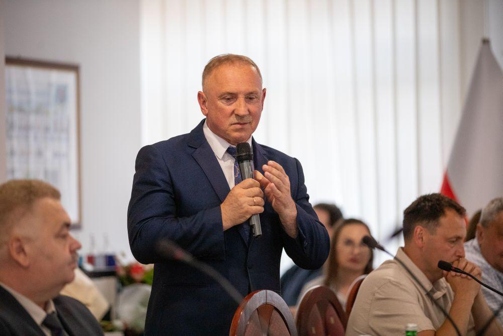 Wójt Z.Grabowski z wotum zaufania i absolutorium (FOTO)