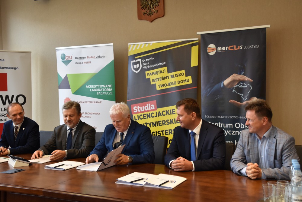 MERCUS i CBJ partnerem UJW
