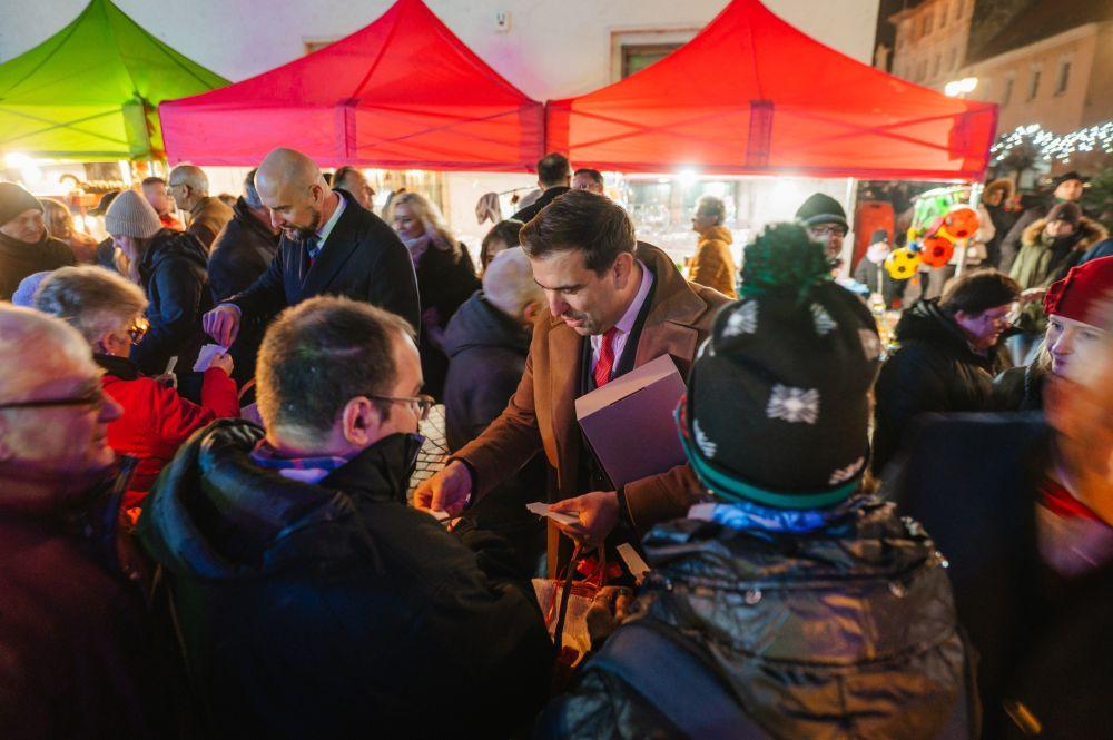 Magiczna Wigilia na jaworskim Rynku (FOTO)
