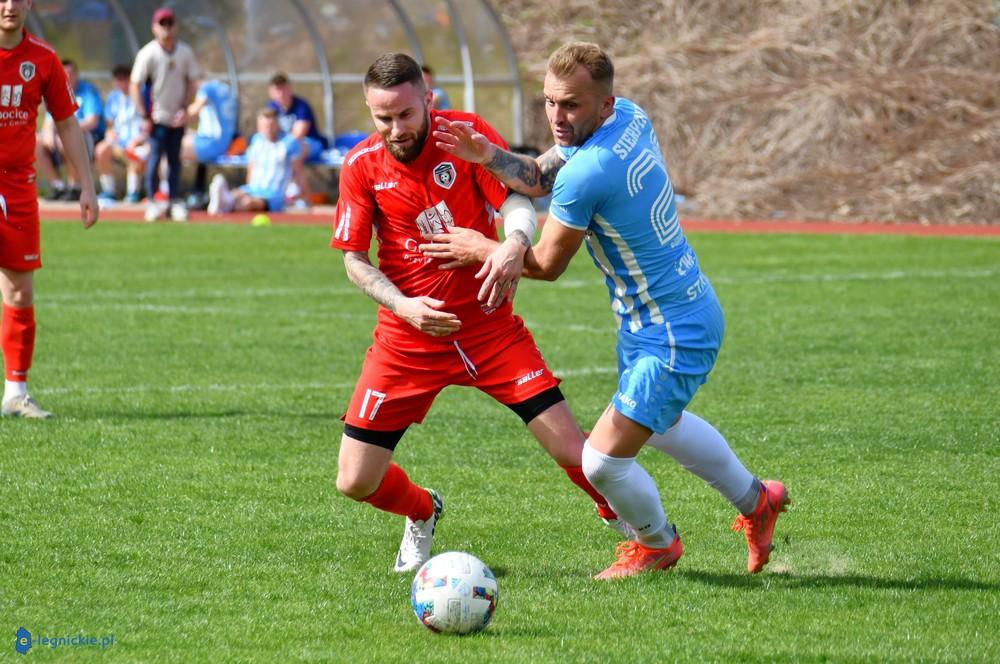 Remis lidera Trener P.Rząsa może mrozić szampany (FOTO)