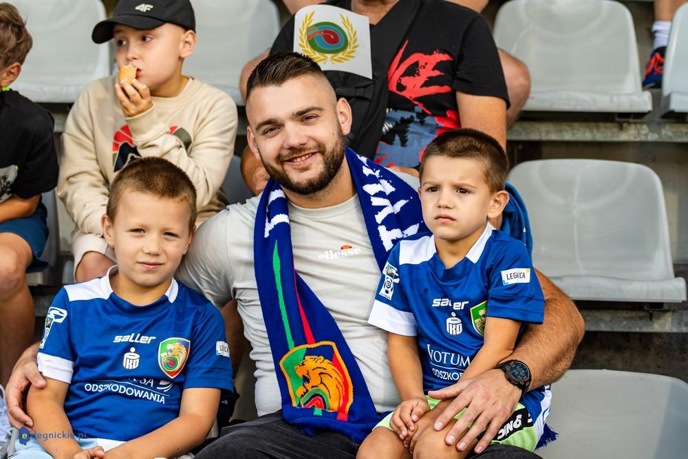 Derby Miedź-Chrobry: zoabcz co się działo na trybunach (FOTO)