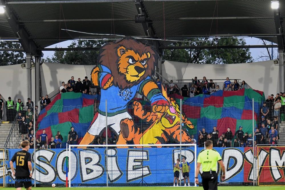Puchar przegrany ale w lidze faworytem Miedż !