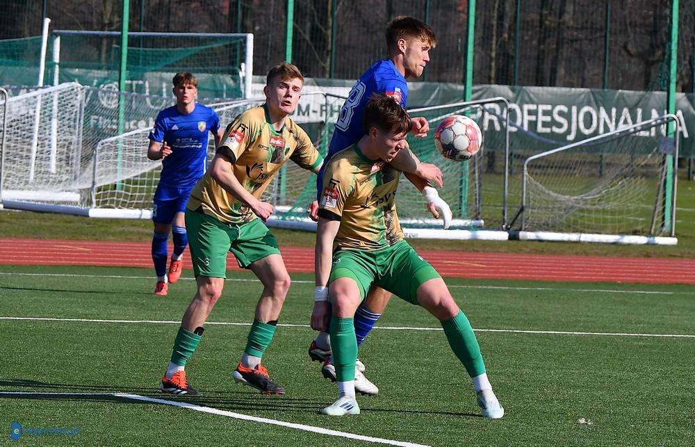 Rezerwy Miedzi gonią 2 ligę (FOTO)