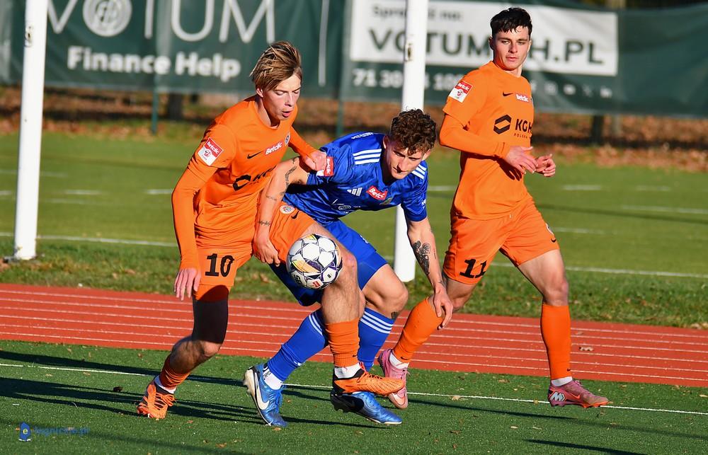 Od 1:5 do 5:5 . Derbowy rollercoaster(FOTO)