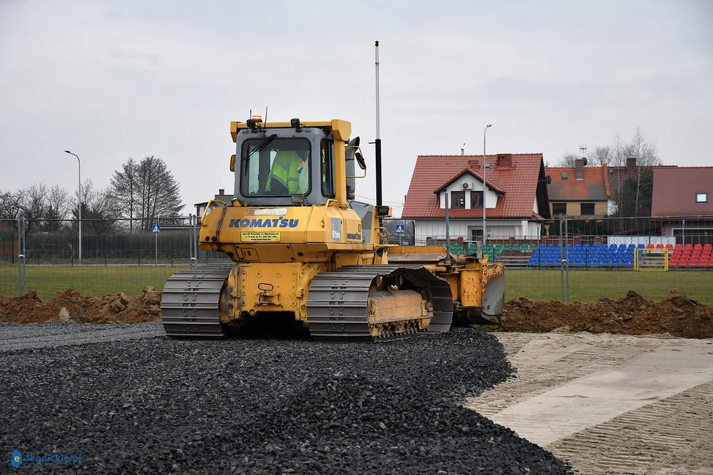 "Świerkowa - odnowa" w budowie. Akademia jak się patrzy (FOTO)