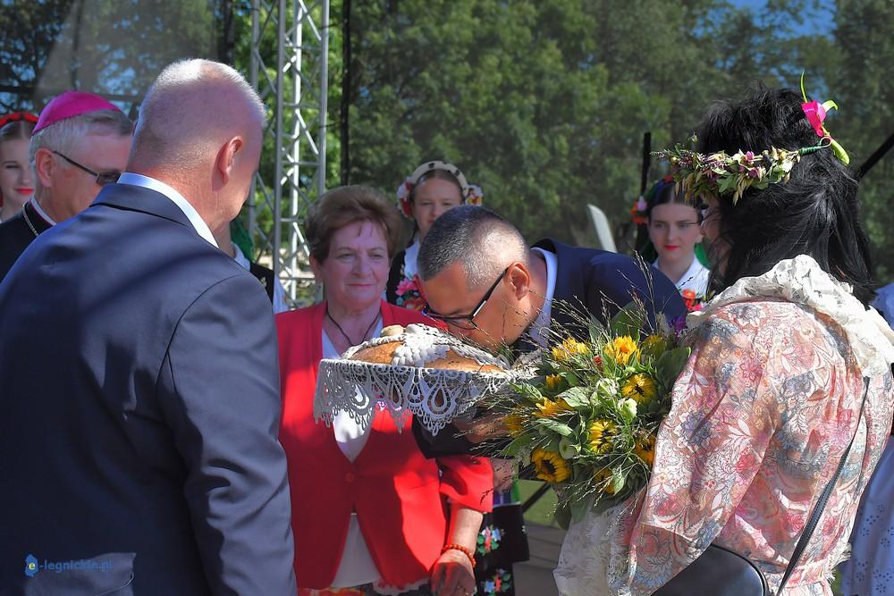 Dożynki Gminno-Diecezjalne w Legnickim Polu przyciągnęły tłumy (FOTO)