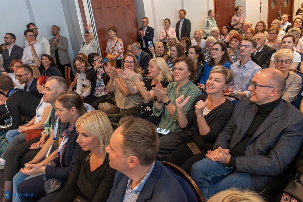 Święto pokoleń - Jubileusz 80-lecia I LO  w Legnicy (FOTO)