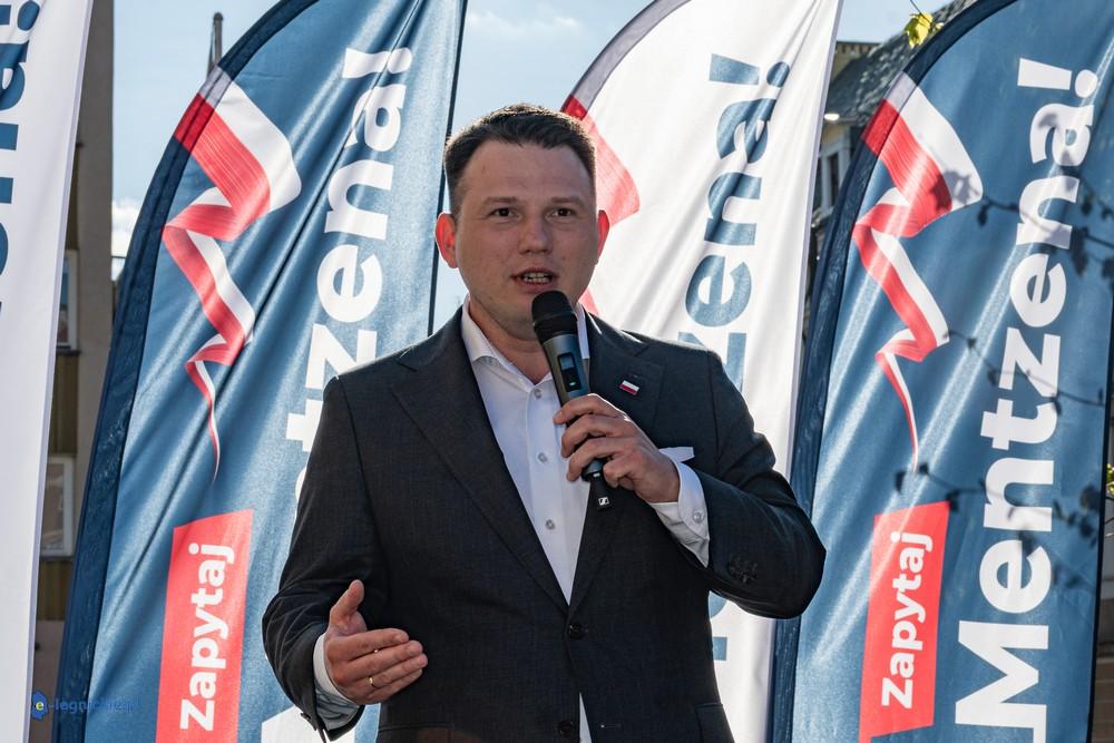 S.Mentzen w Legnicy. Mocne tezy, szybkie pytania, nie tylko o polityce (FOTO)