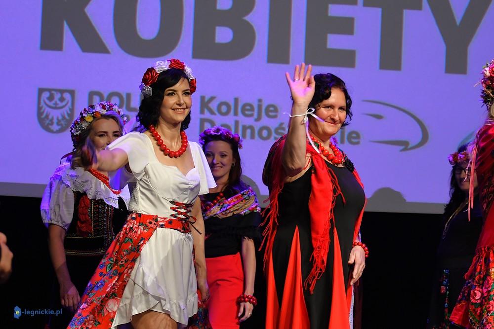 Wybrano Miss Kobiet Wiejskich.Pełna sala i wielkie emocje na scenie(FOTO)