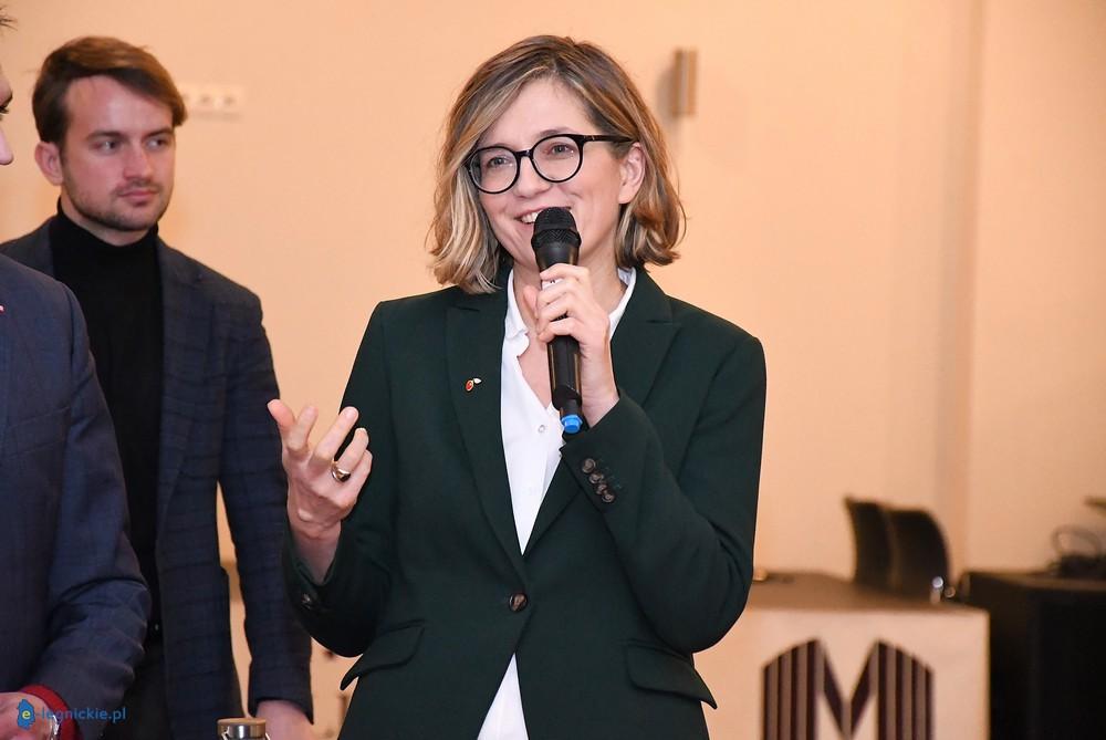 M. Biejat, kandydatka na Prezydenta RP w Legnicy (FOTO)