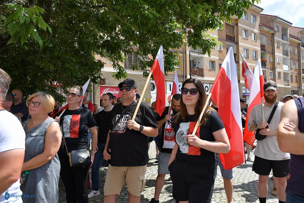 Protest przeciwko masowej imigracji (FOTO)