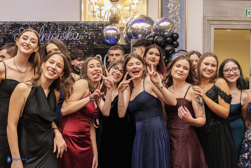  Studniówka 2026 II LO w Legnicy (FOTO)