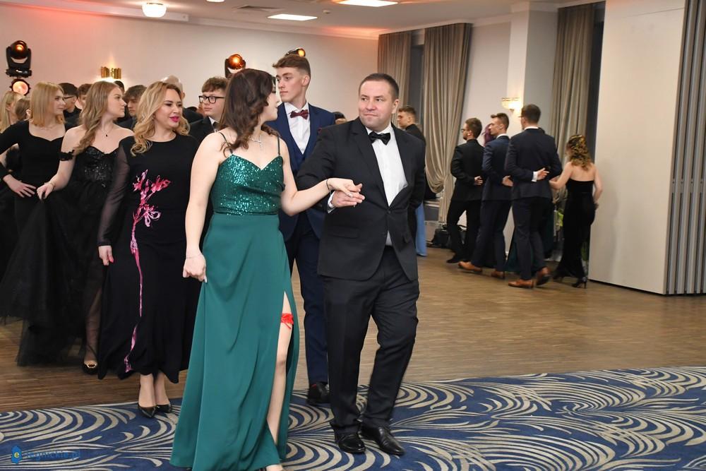 Studniówka ALO i TA w Legnicy (FOTO)