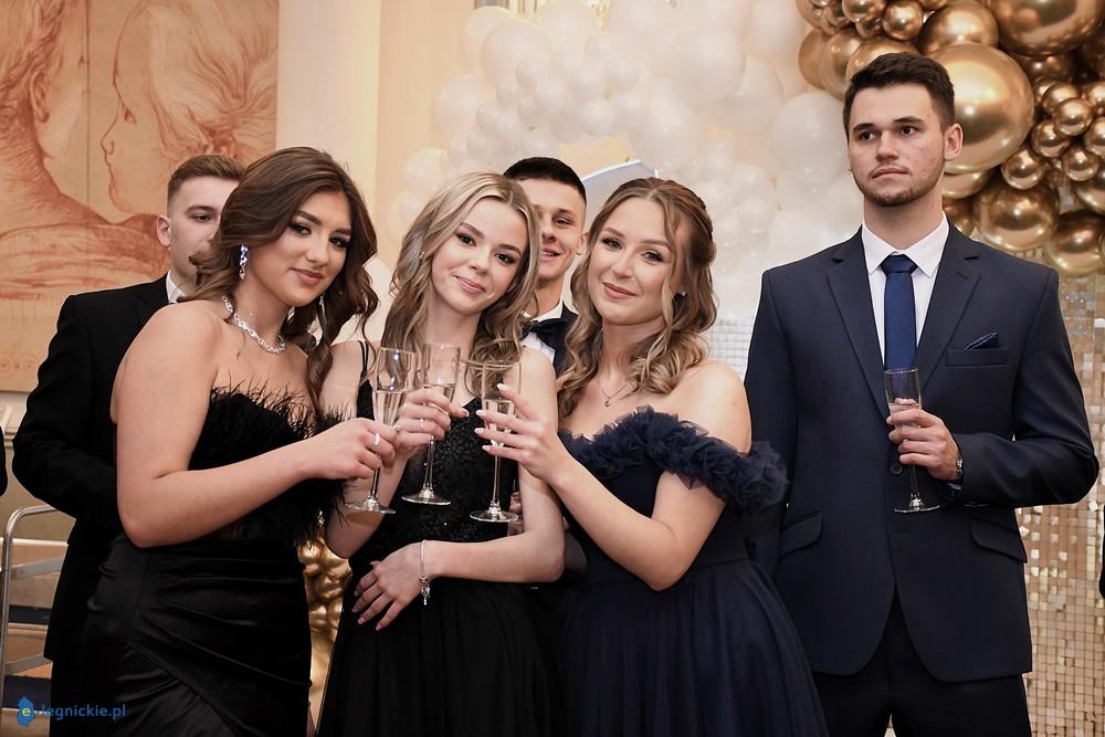 Studniówka 2025 "Ekonoma" w Legnicy (FOTO)