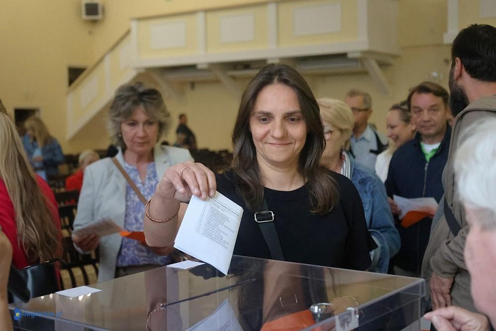 Koniec ery J.Szynalskiego w LSM? Wybrano nową Radę Nadzorczą LSM!(FOTO)