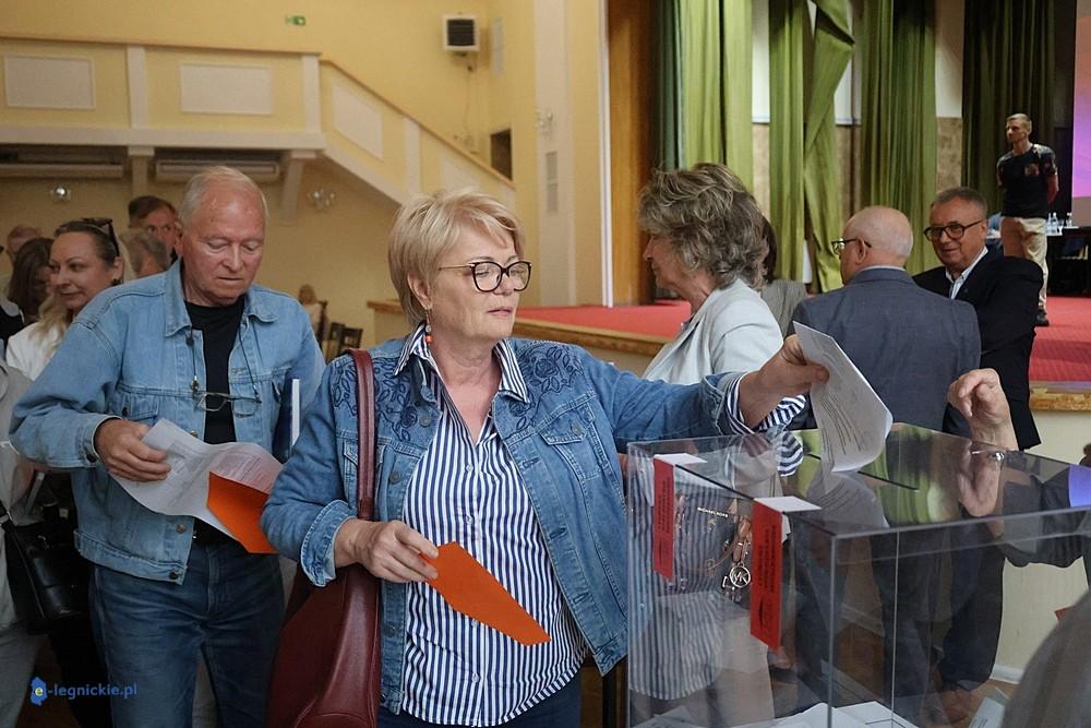 Koniec ery J.Szynalskiego w LSM? Wybrano nową Radę Nadzorczą LSM!(FOTO)