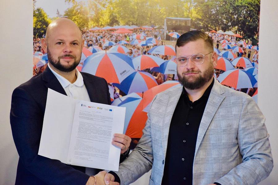 Termomodernizacja szkoły i przedszkola staje się faktem