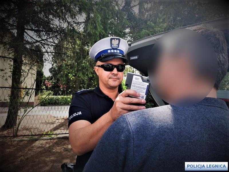 Miał ponad 2 promile i jeździł "dostawczakiem"