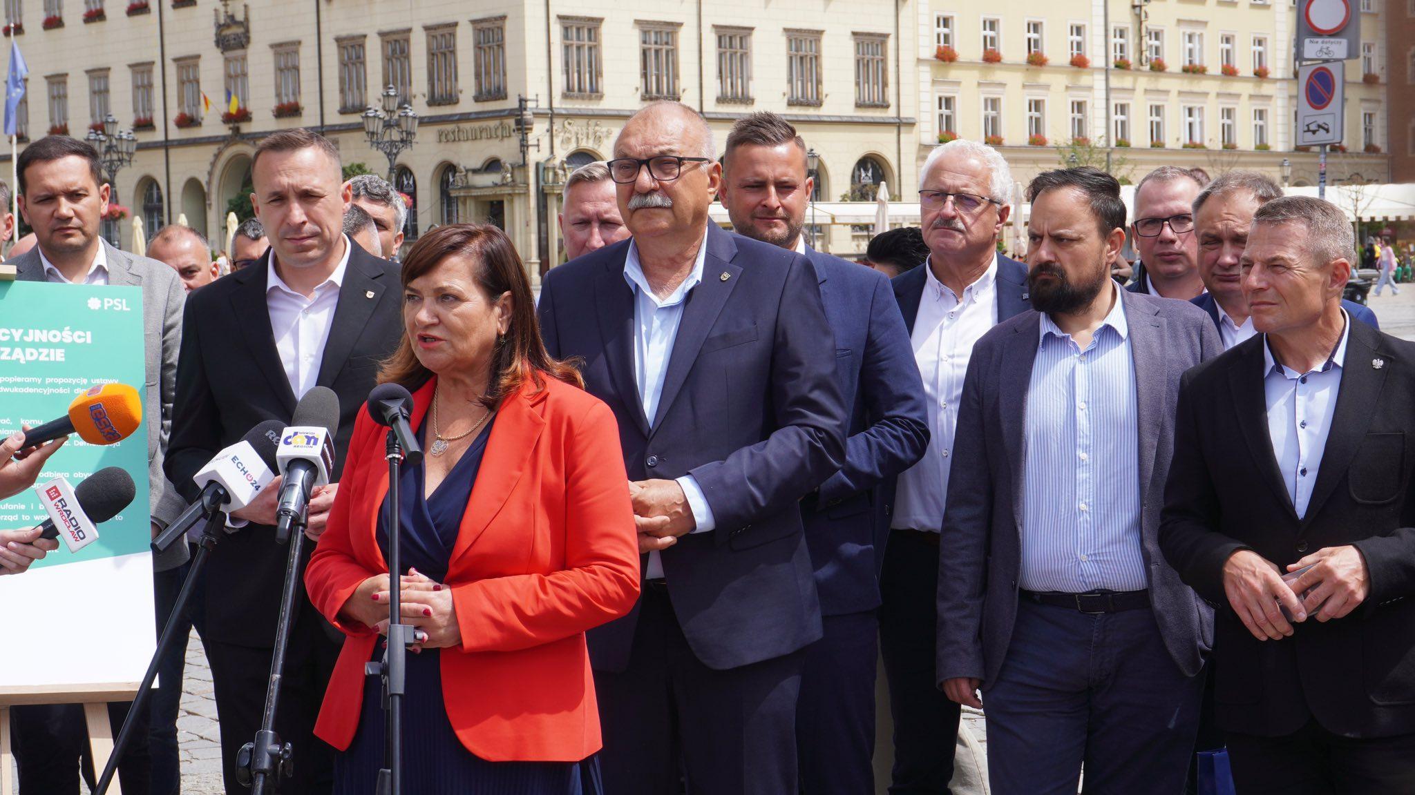 PSL chce zniesienia dwukadencyjności w samorządach...