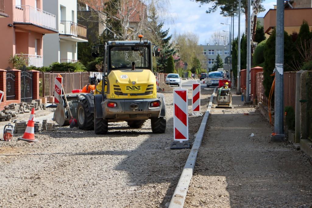  Remont ul. Słonecznej. Pierwszy etap za nami, prace przenoszą się na kolejny odcinek 