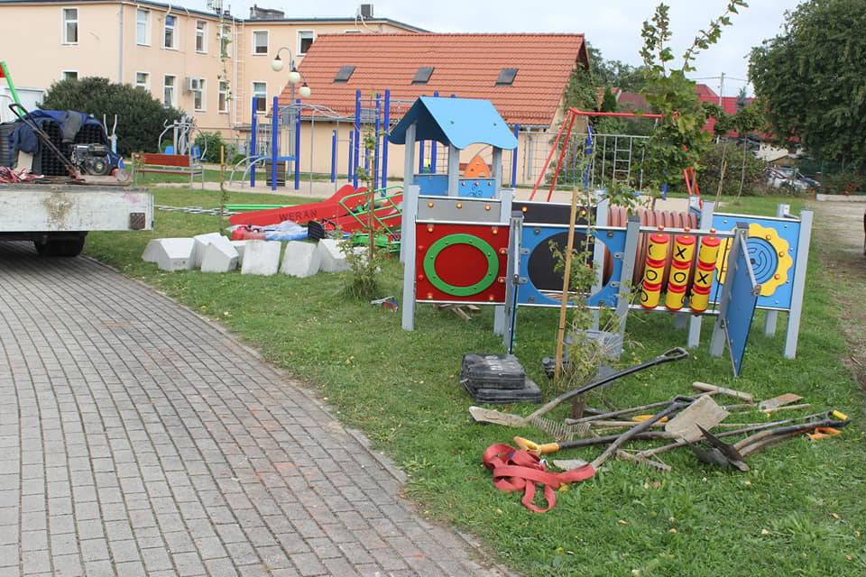 Ruszyła budowa placów zabaw dla dzieci